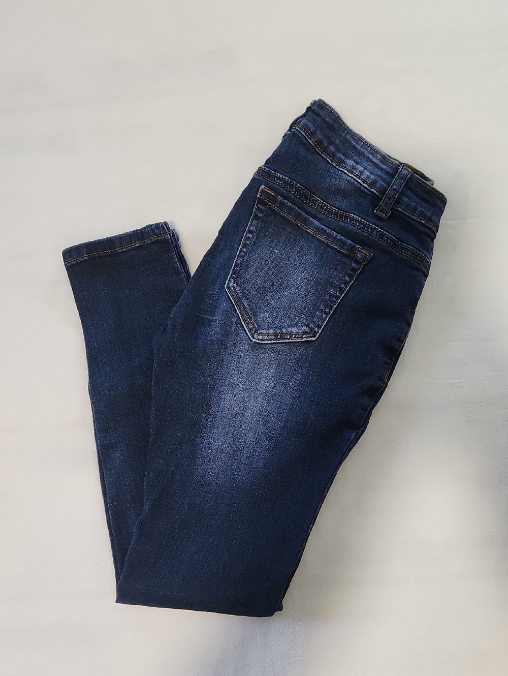 Bus STOP Women’s Dark Blue Stretch Skinny Jeans Size 5
